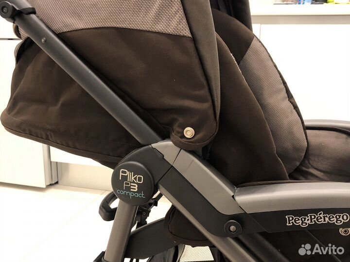 Коляска прогулочная peg perego pliko P3 compact