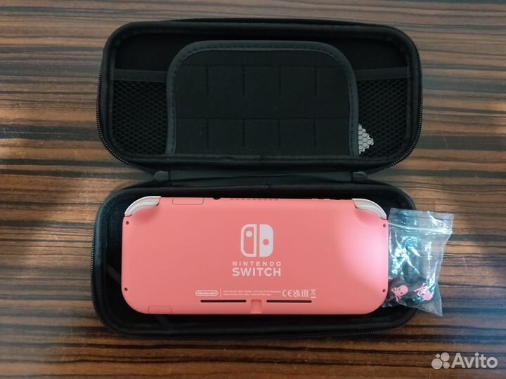 Портативная игровая приставка nintendo switch lite