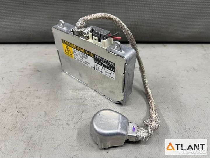 Блок ксенона toyota verossa