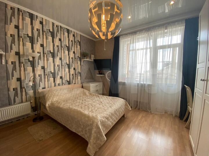 2-к. квартира, 72 м², 2/3 эт.