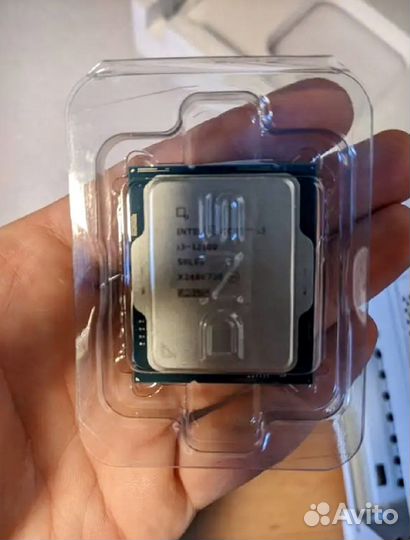 Intel core i3 12100