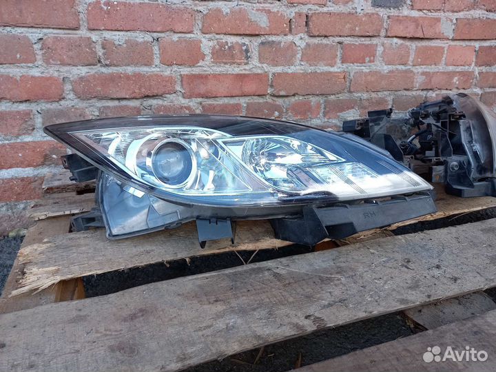 Фара Мазда 6 GH рестайлинг