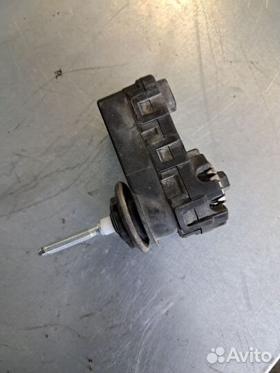 Kia rio 4 корректор фар