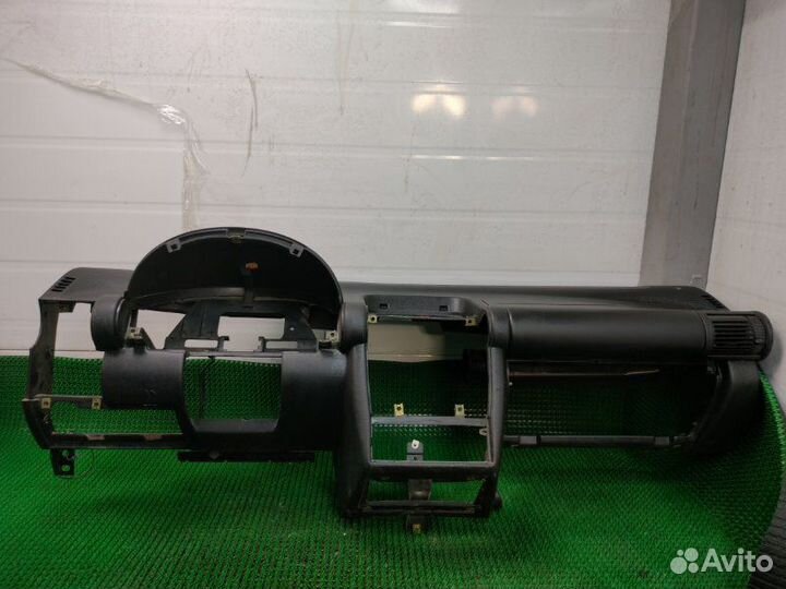 Торпедо Opel Tigra A X14XE 1999