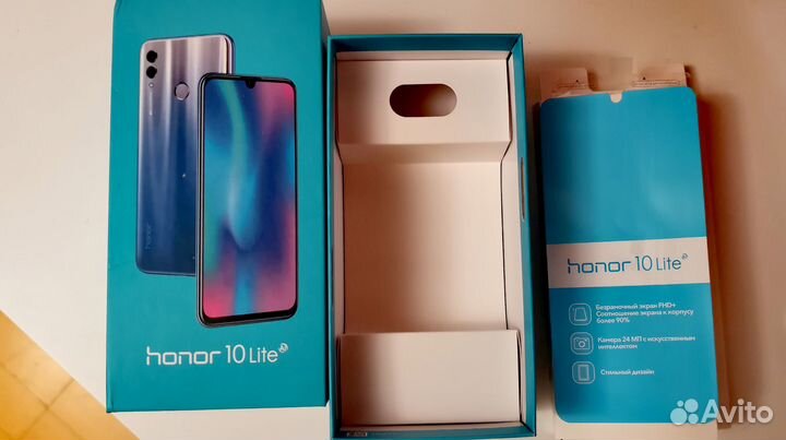 Коробка от Honor 10 Lite небесный голубой