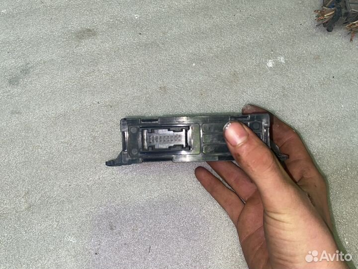 Блок управления фарами Mercedes-Benz W220