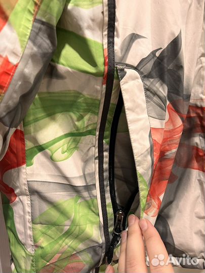 Горнолыжная куртка