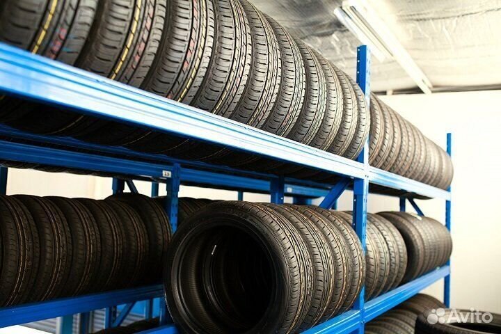 Bridgestone Blizzak Spike-02 SUV 235/55 R17