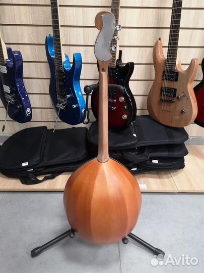 Домра альт 3-струнная Doff DAS