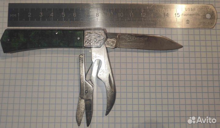 Нож складной перочинный с хранения