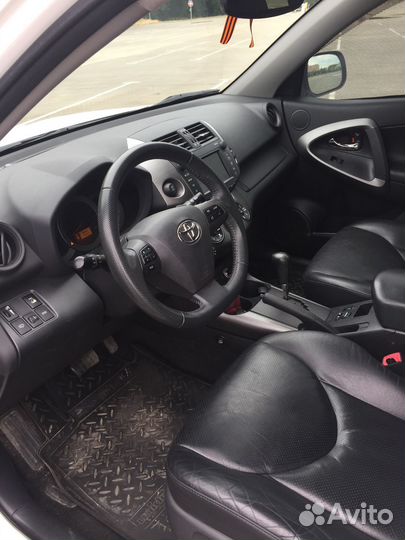 Toyota RAV4 2.0 CVT, 2010, 118 000 км