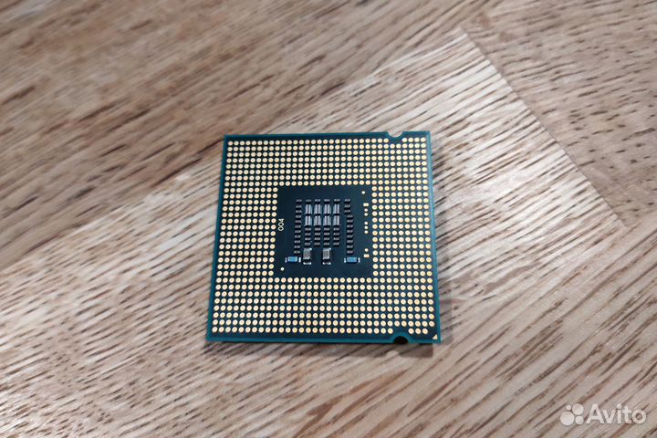 Процессор Intel Pentium E5300 LGA775