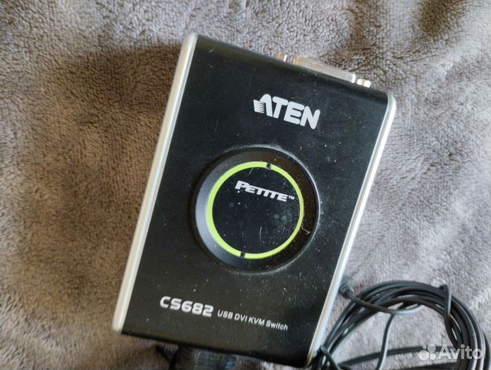 KVM-переключатель aten CS682