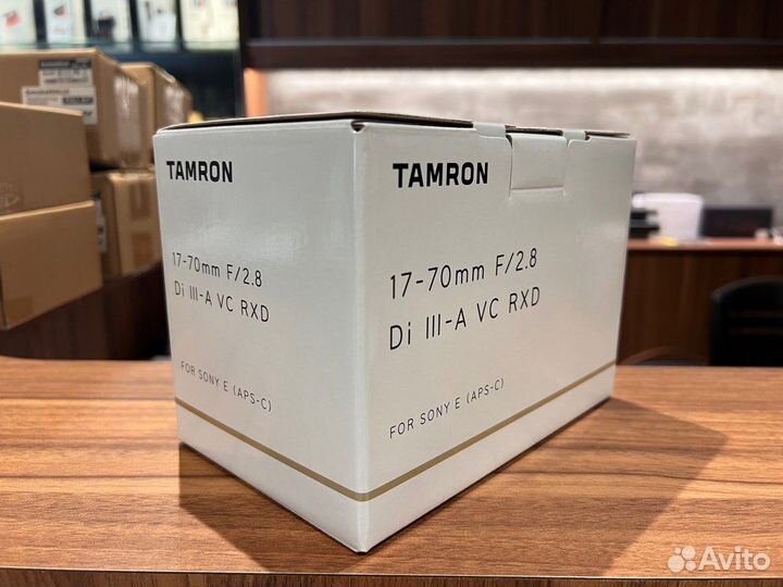 Tamron 17-70mm f/2.8 Di III-A VC RXD Новые