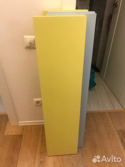 IKEA lack 14729 полки настенные желтые и голубые