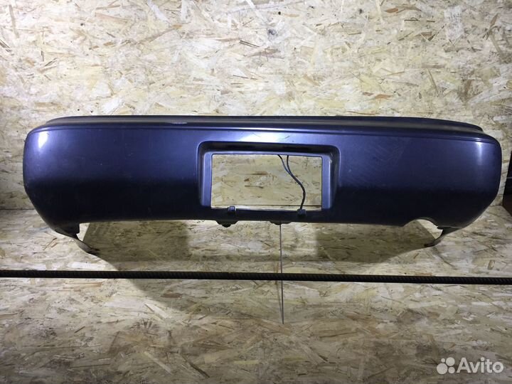 Бампер задний sedan Toyota Sprinter AE100 CE104 Се