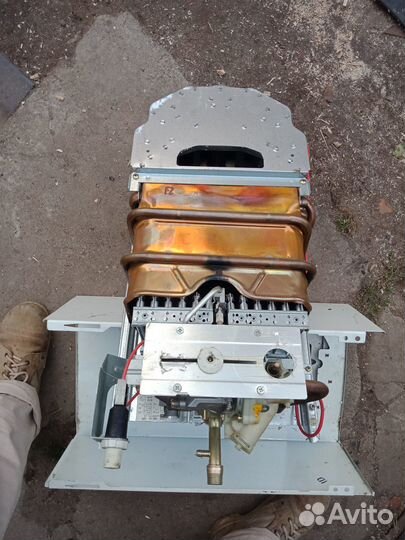 Газовая колонка