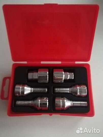 Продам болты секретки