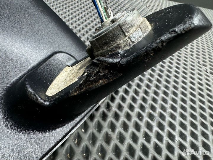 Крепление зеркала наружного левого Kia Cerato 2 TD