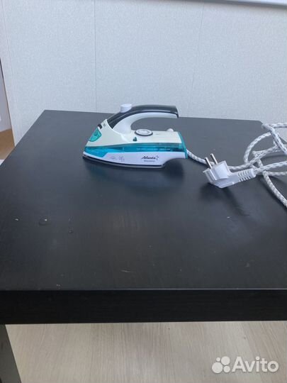 Утюг дорожный