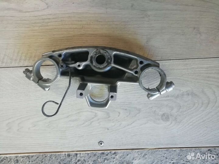 Траверса верхняя, kawasaki ZZR 400-1