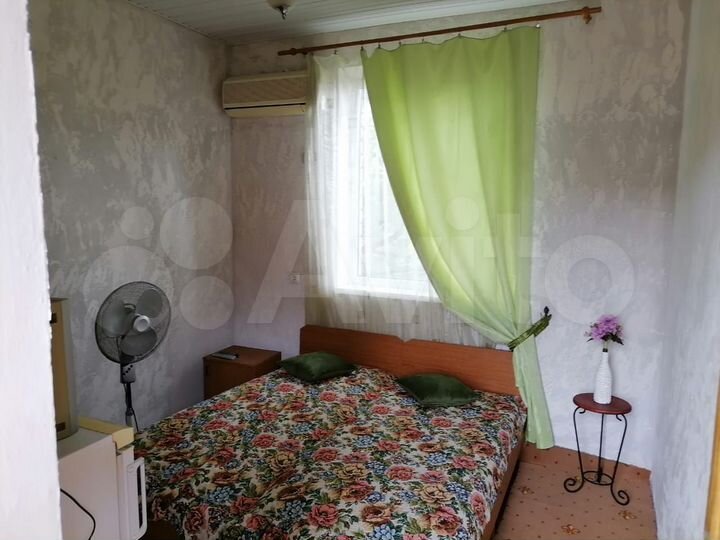 Комната 11 м² в 1-к., 1/1 эт.