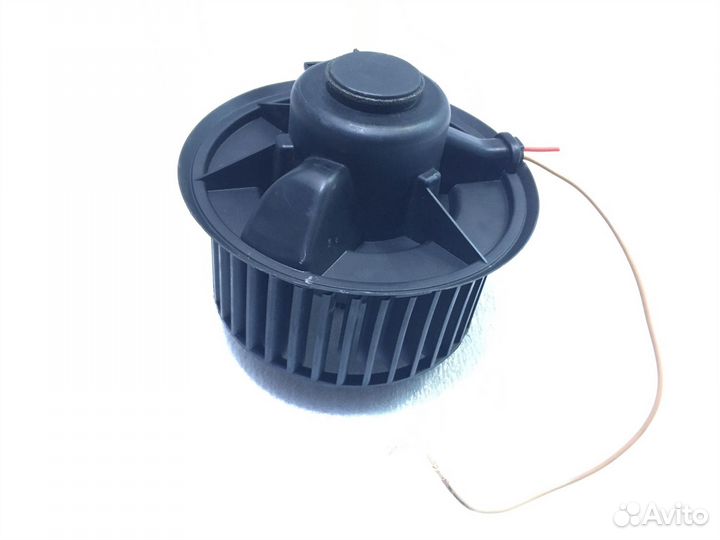 Мотор печки Volkswagen Caddy 2