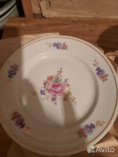 Тарелки мелкие фарфоровые СССР 1965г.возраст