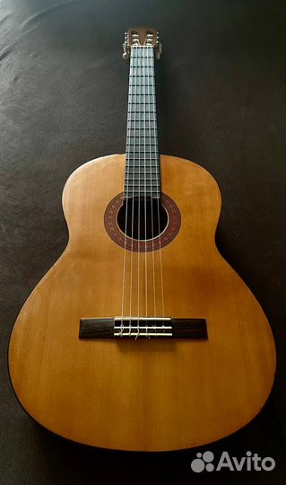 Классическая гитара Yamaha C40