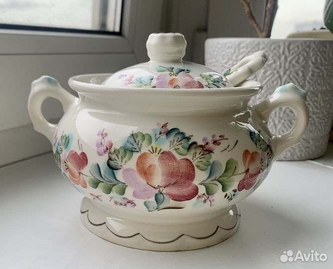 Заварочный чайник и сахарница фарфор