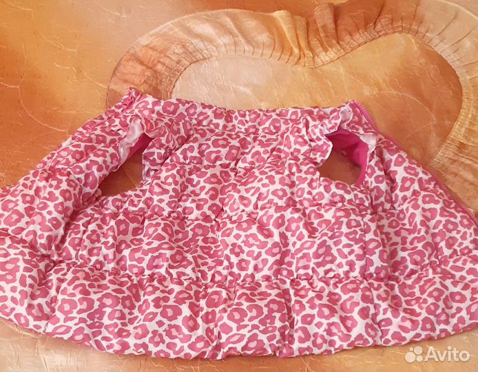 Теплая жилетка на девочку 2-3 г