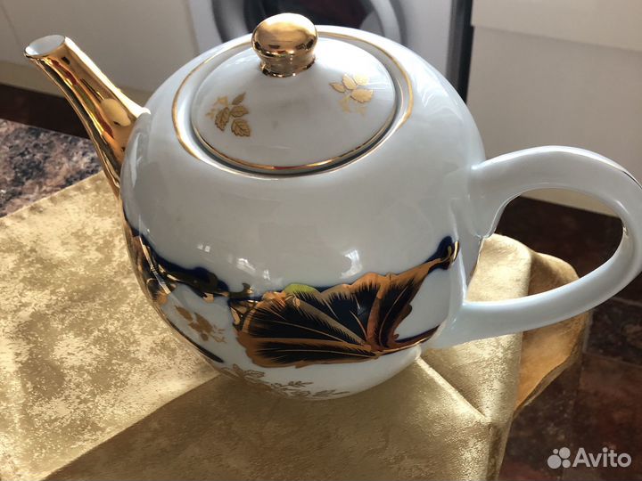 Чайник заварочный фарфор огромный новый Чехия