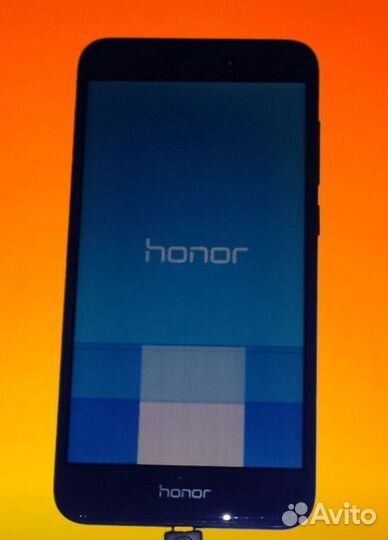 Телефон Honor 8 lite в отличном состоянии