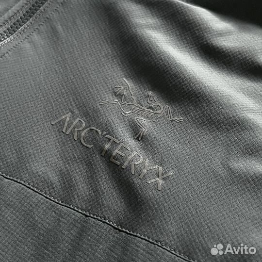 Микропуховик Arc’teryx Atom LT (оригинал)