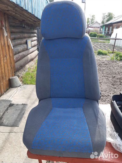 Водительское кресло ваз 2110