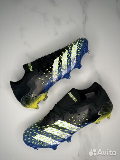 Бутсы Adidas Predator FG синий, черный