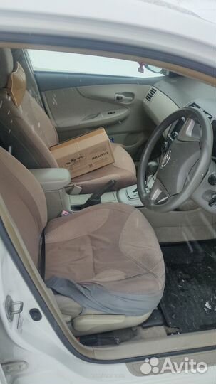 Toyota Corolla Axio 1.5 CVT, 2010, битый, 145 000 км