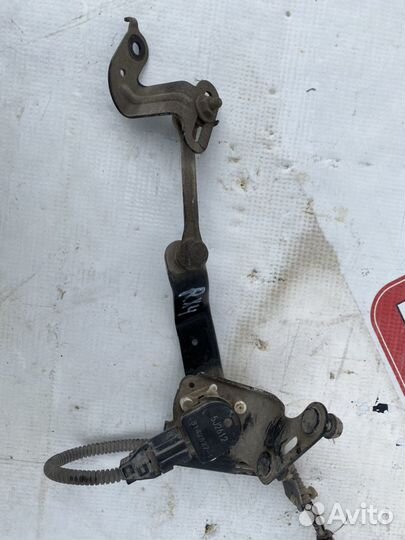 Lexus RX 4 датчик уровня подвески