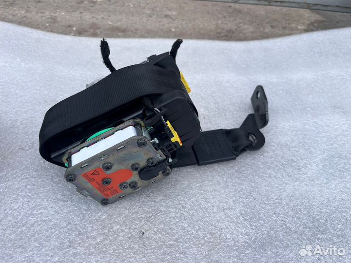 Ремень безопасности Audi Q5