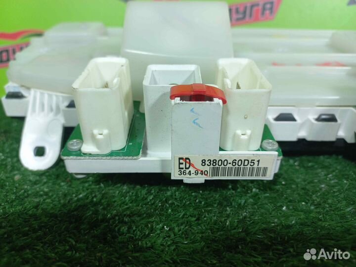 Щиток приборов toyota GRJ120W,GRJ121W land cruiser