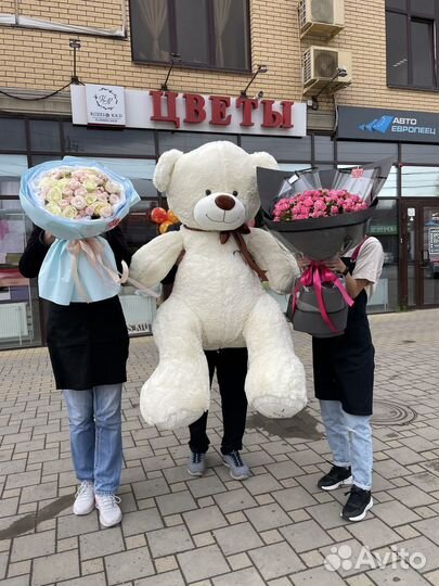 Букет кустовых роз