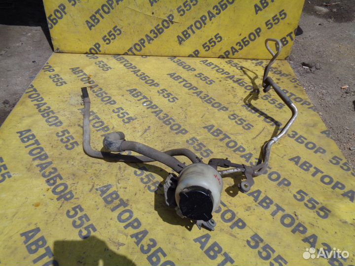 Бачок Гур с трубками Nissan Primera P12 Japan 2.0L