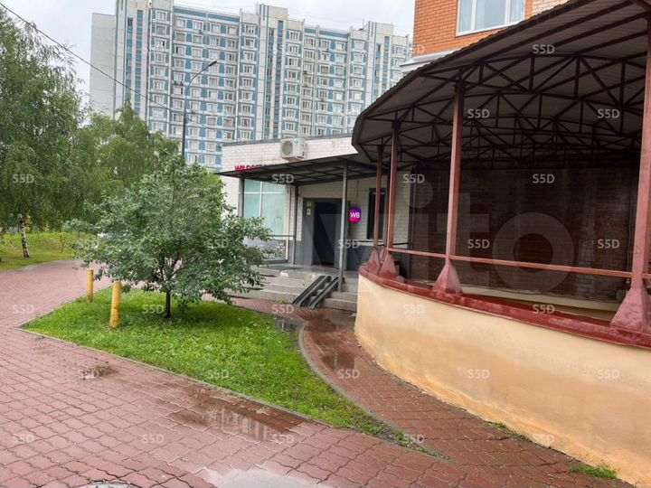 Продам торговое помещение, 160 м²