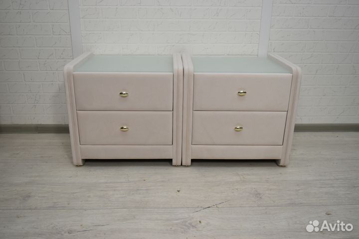 Тумбы прикроватные