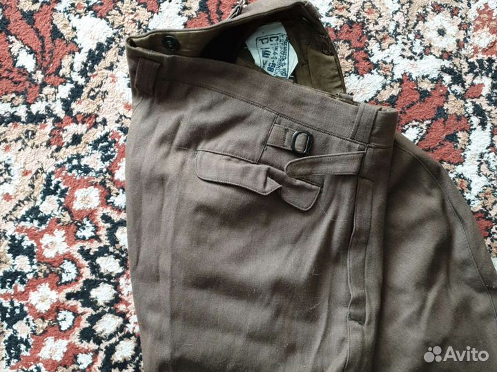 Гимнастёрка-Брюки галифе. Военная форма СССР