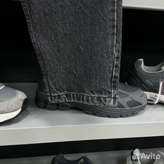 Джинсы бананы мужские Zara