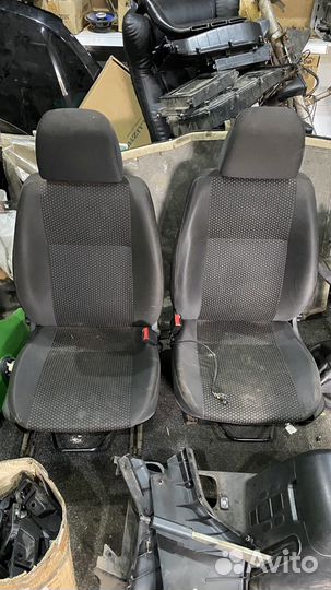 Сиденья передние УАЗ патриот