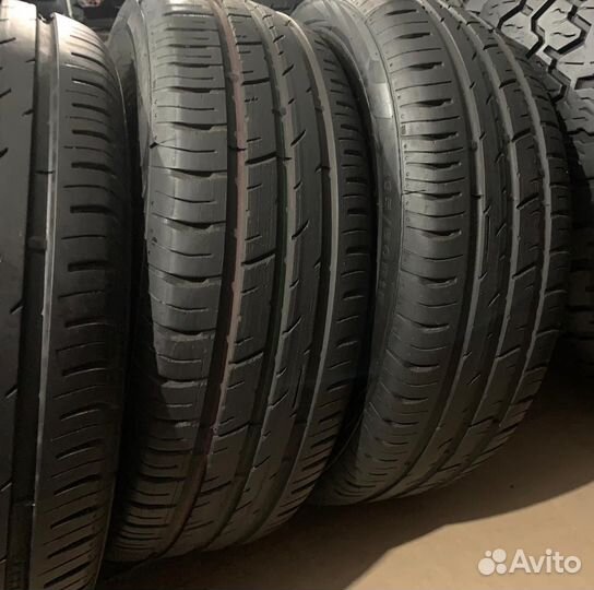 Viatti Strada Asimmetrico V-130 195/60 R15 88V