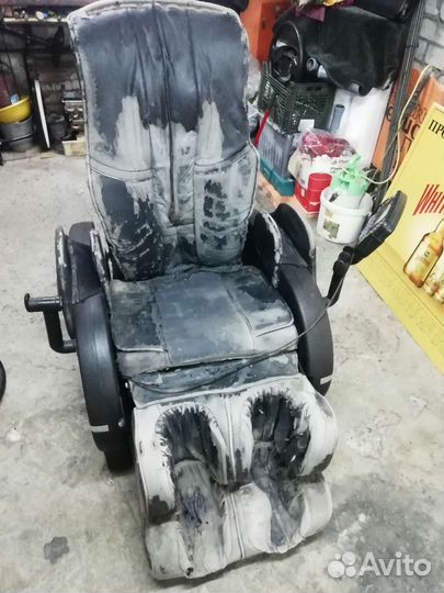 Массажное кресло