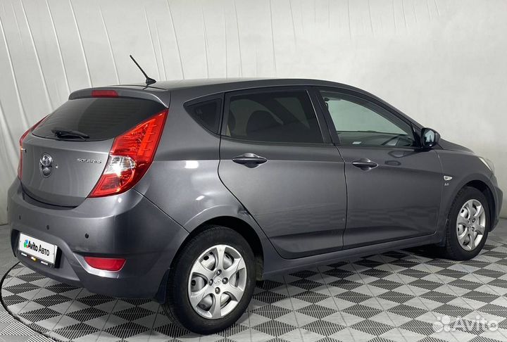 Hyundai Solaris 1.6 AT, 2012, 193 001 км